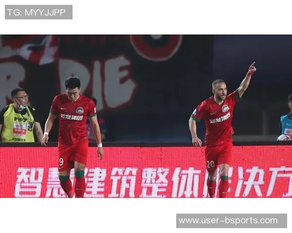 侯森向球迷致以诚挚感谢希望共同携手迎接未来挑战 侯森向球迷致以诚挚感谢希望共同携手迎接未来挑战