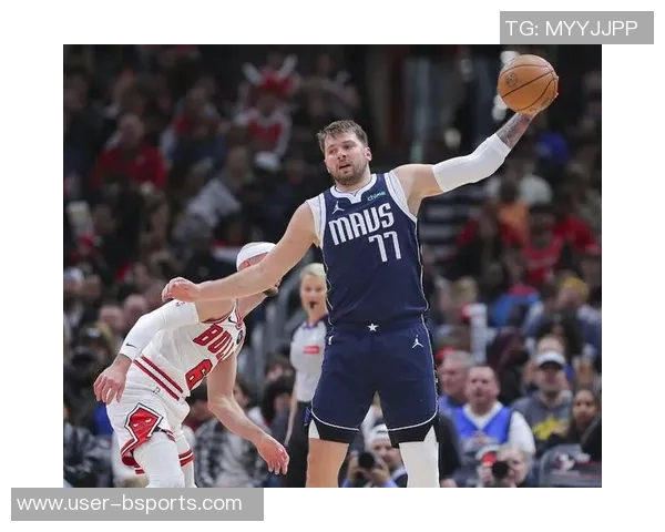 东契奇三双助力球队胜利强调得分并非唯一衡量标准 东契奇三双助力球队胜利强调得分并非唯一衡量标准