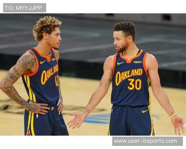 记者揭秘于帕梅卡诺续约细节年薪1600万欧加奖金成焦点 记者揭秘于帕梅卡诺续约细节年薪1600万欧加奖金成焦点