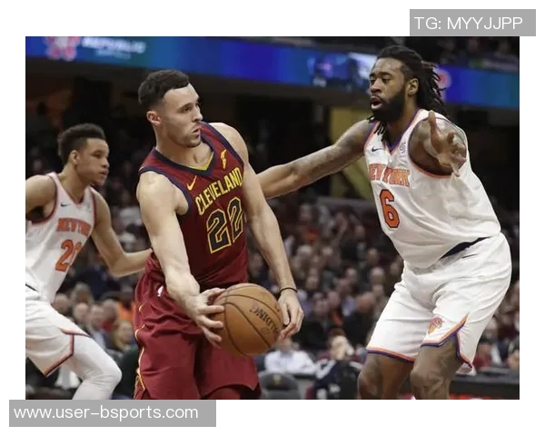 南斯表现起伏10投仅中2罚球稳健贡献11分并抢下5个前板与3次抢断